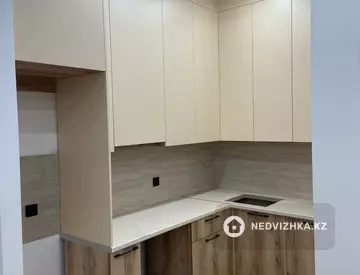 2-комнатная квартира, этаж 11 из 12, 40 м²