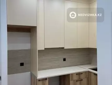 2-комнатная квартира, этаж 11 из 12, 40 м²