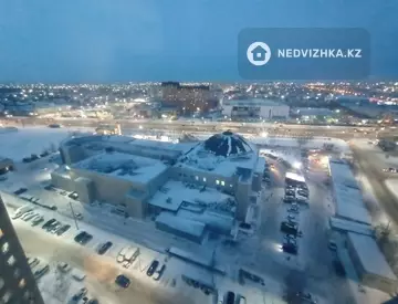 1-комнатная квартира, этаж 17 из 17, 37 м²