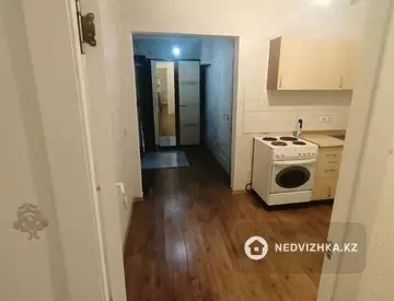 1-комнатная квартира, этаж 17 из 17, 37 м²