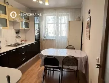 2-комнатная квартира, этаж 9 из 10, 64 м²