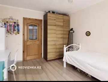 2-комнатная квартира, этаж 2 из 5, 49 м²