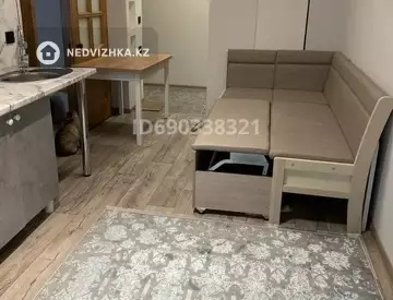 2-комнатная квартира, этаж 2 из 12, 48 м²