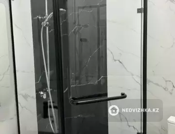 3-комнатная квартира, этаж 7 из 8, 104 м²