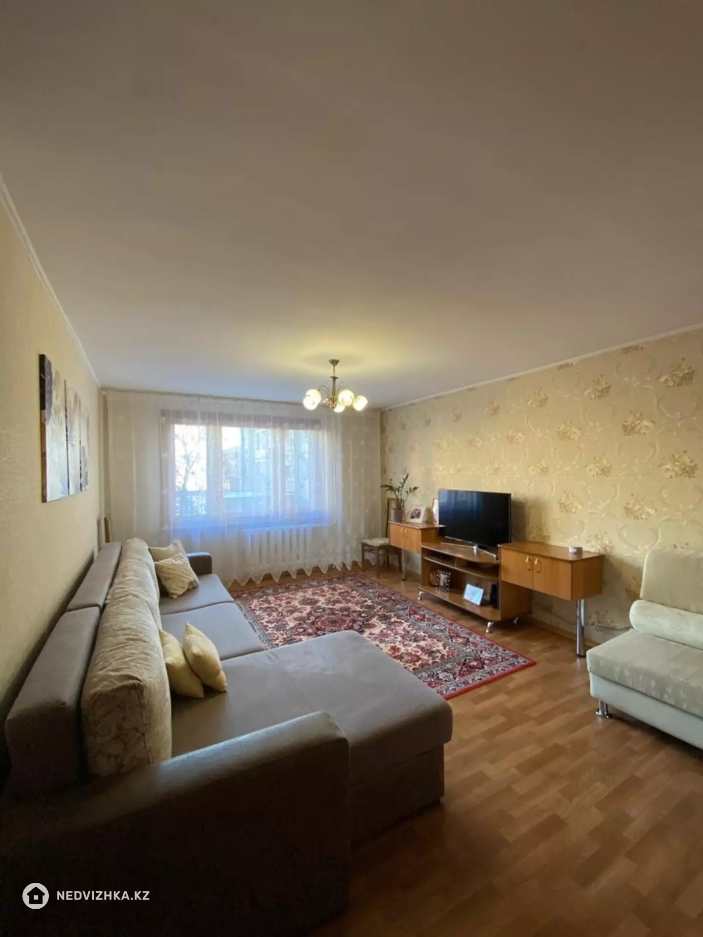 63.1 м², 3-комнатная квартира, этаж 2 из 9, 63 м², изображение - 1