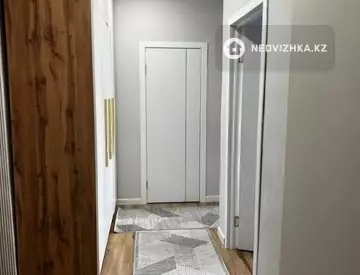 2-комнатная квартира, этаж 18 из 23, 60 м²