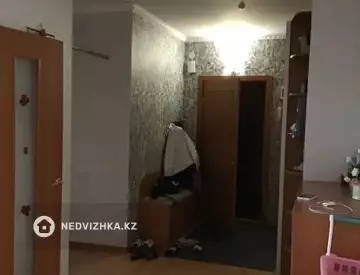 4-комнатная квартира, этаж 5 из 10, 113 м²