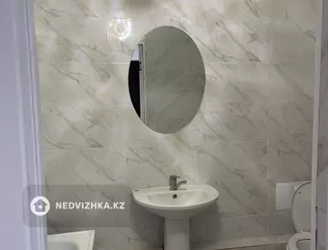 1-комнатная квартира, этаж 14 из 16, 38 м²