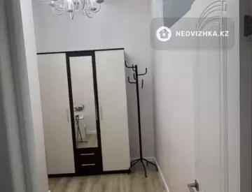 2-комнатная квартира, этаж 1 из 10, 52 м²