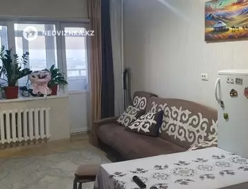3-комнатная квартира, этаж 11 из 12, 64 м²