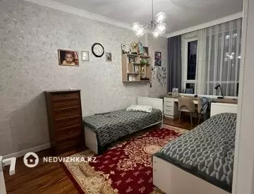4-комнатная квартира, этаж 11 из 18, 105 м²