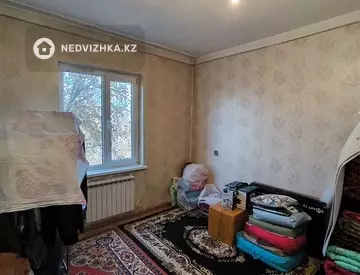 3-комнатная квартира, этаж 3 из 5, 70 м²