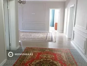 5-комнатный дом, 6 соток, 150 м²