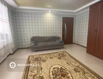 1-комнатная квартира, этаж 1 из 5, 36 м²