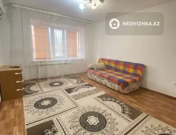 2-комнатная квартира, этаж 4 из 5, 51 м²