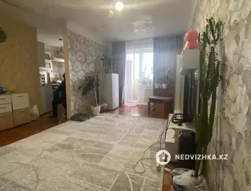 2-комнатная квартира, этаж 4 из 4, 40 м²