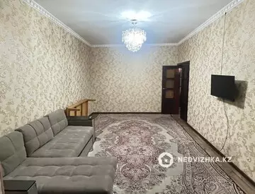 3-комнатная квартира, этаж 4 из 5, 70 м²