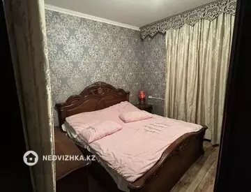 3-комнатная квартира, этаж 4 из 5, 70 м²