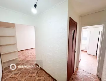 1-комнатная квартира, этаж 3 из 5, 32 м²