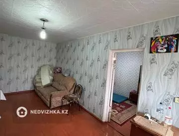 2-комнатная квартира, этаж 3 из 5, 44 м²