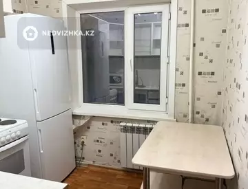 1-комнатная квартира, этаж 3 из 4, 29 м²