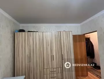 1-комнатная квартира, этаж 13 из 14, 42 м²