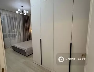 3-комнатная квартира, этаж 3 из 9, 82 м²