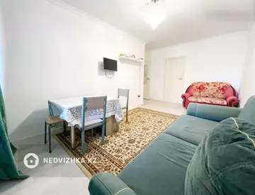 3-комнатная квартира, этаж 3 из 5, 59 м²