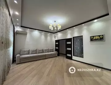 4-комнатная квартира, этаж 13 из 22, 119 м²