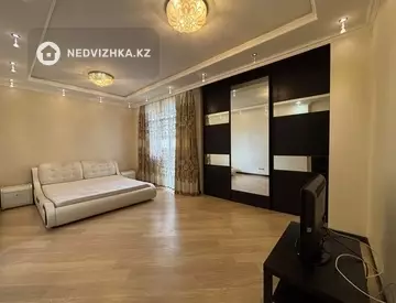 4-комнатная квартира, этаж 13 из 22, 119 м²