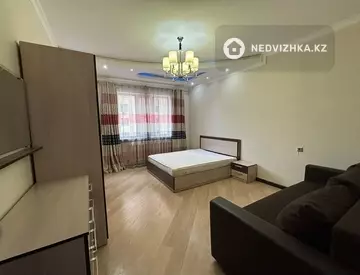 4-комнатная квартира, этаж 13 из 22, 119 м²