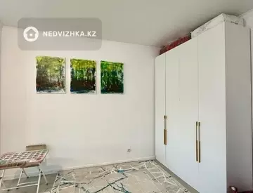 1-комнатная квартира, этаж 13 из 13, 47 м²