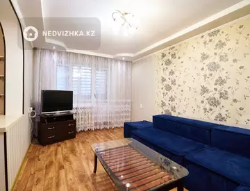 3-комнатная квартира, этаж 3 из 5, 60 м²