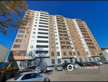 1-комнатная квартира, этаж 6 из 12, 36 м²
