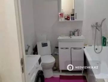 2-комнатная квартира, этаж 8 из 8, 66 м²