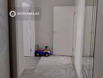 2-комнатная квартира, этаж 8 из 8, 66 м²