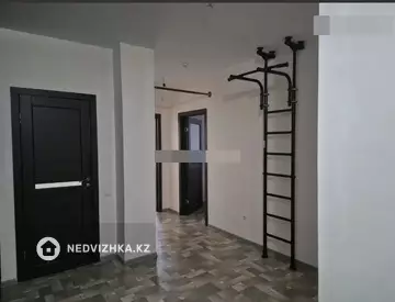 2-комнатная квартира, этаж 9 из 20, 80 м²
