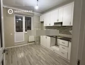 1-комнатная квартира, этаж 10 из 10, 46 м²