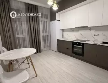 1-комнатная квартира, этаж 4 из 8, 49 м²