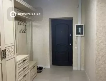 3-комнатная квартира, этаж 1 из 22, 127 м²