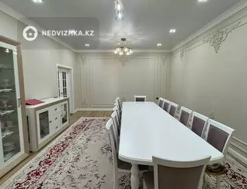 5-комнатный дом, 10 соток, 190 м²