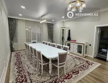 5-комнатный дом, 10 соток, 190 м²
