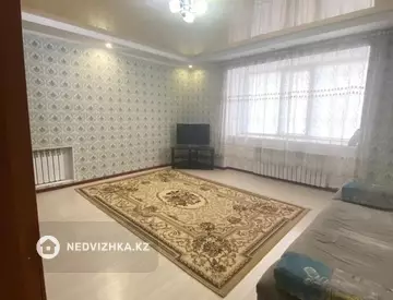 1-комнатная квартира, этаж 1 из 5, 36 м²