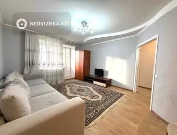 1-комнатная квартира, этаж 9 из 9, 42 м²