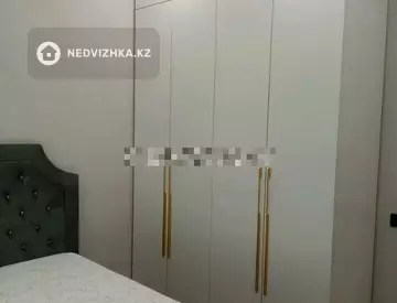 2-комнатная квартира, этаж 6 из 12, 37 м²