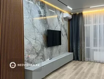 3-комнатная квартира, этаж 15 из 17, 99 м²