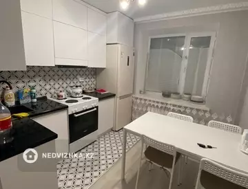 2-комнатная квартира, этаж 1 из 5, 55 м²