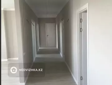 6-комнатная квартира, этаж 24 из 24, 162 м²