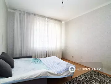 1-комнатная квартира, этаж 5 из 5, 30 м²