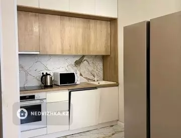 4-комнатная квартира, этаж 3 из 9, 91 м²